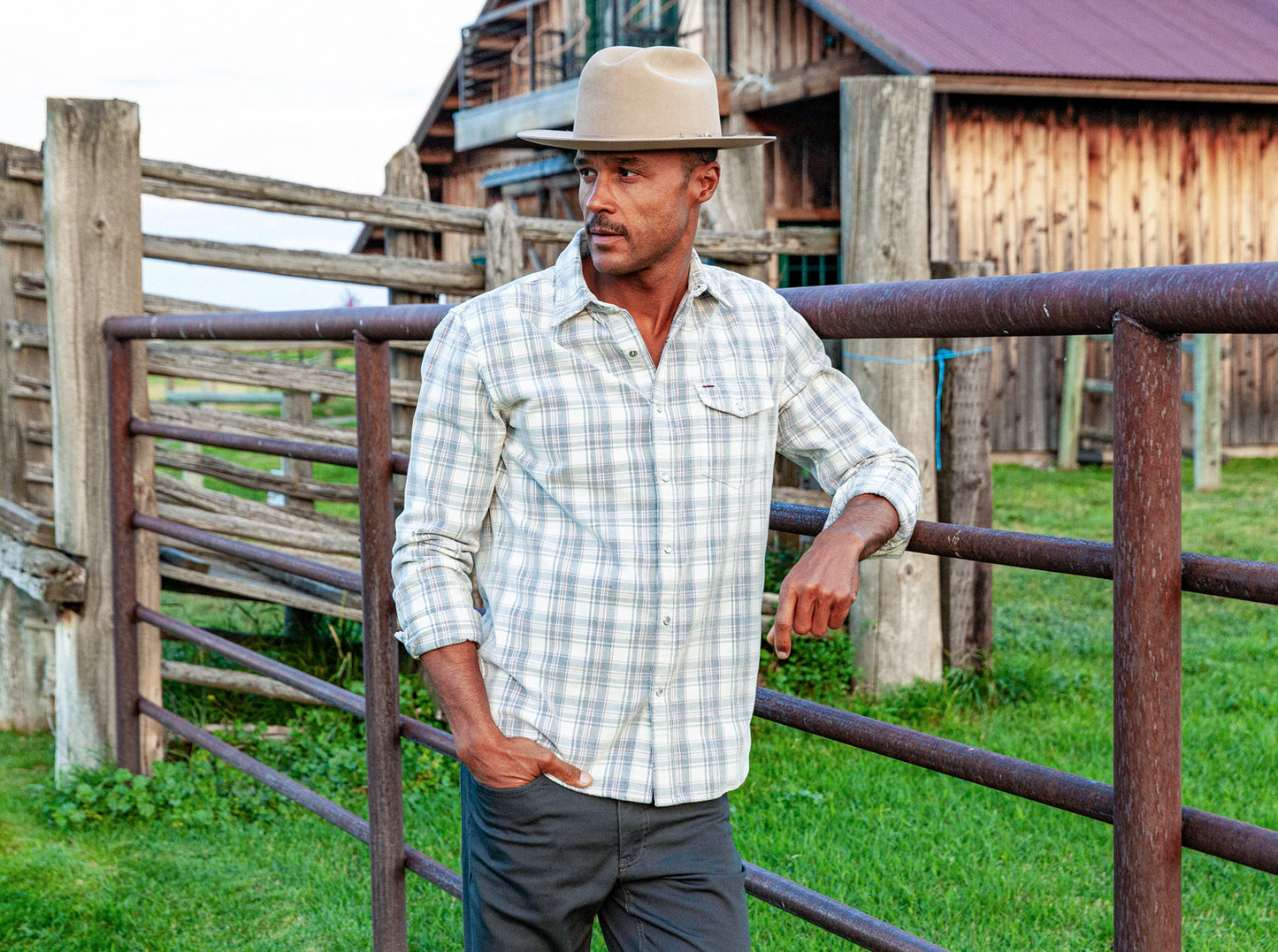 Long Sleeve Corduroy Pearl Snap - Cream YD Plaid
